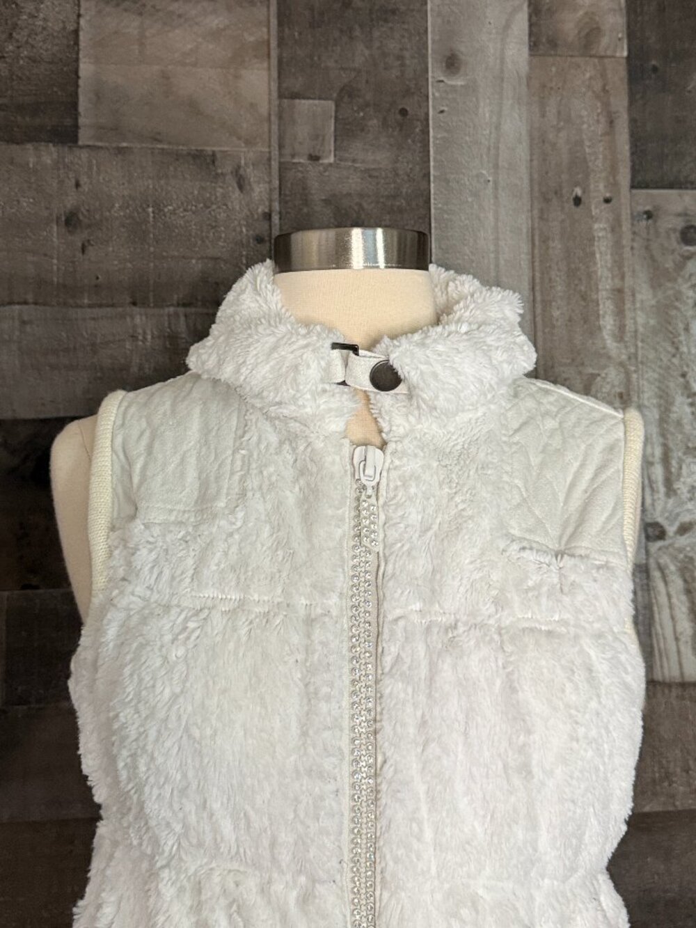 Powder River Outfitters faux fur vest small glam rhinestones western winter - Picture 2 of 11